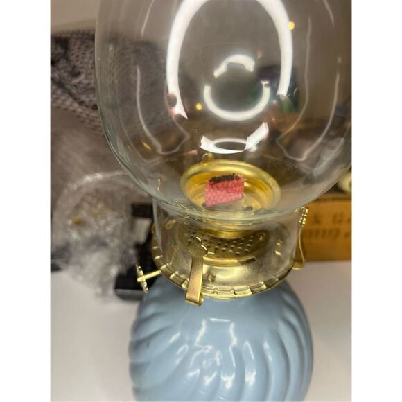 Oil lamp works! Glass globe Hong Kong sky blue - Picture 7 of 16